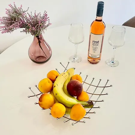 Apartment Stylish Spacious At The Centre Of Monastiraki
